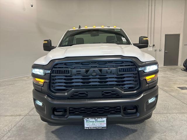 2026 RAM Ram 3500 Chassis Cab RAM 3500 TRADESMAN CHASSIS REGULAR CAB 4X4 60 CA 2026 RAM Ram 3500 Chassis Cab RAM 3500 TRADESMAN CHASSIS REGULAR CAB 4X4 60 CA