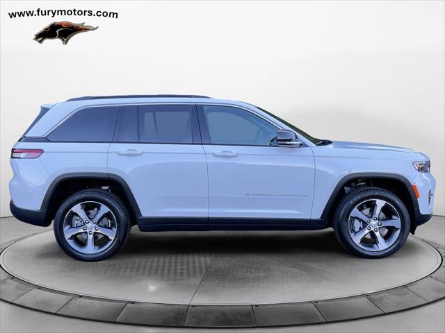 2025 Jeep Grand Cherokee GRAND CHEROKEE LIMITED 4X4 2025 Jeep Grand Cherokee GRAND CHEROKEE LIMITED 4X4