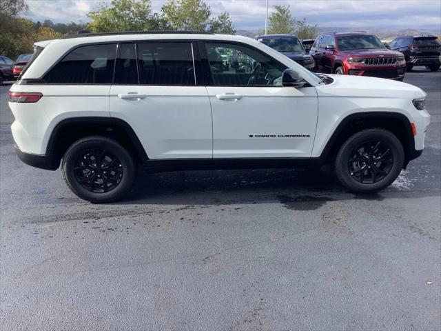 2025 Jeep Grand Cherokee GRAND CHEROKEE ALTITUDE X 4X4