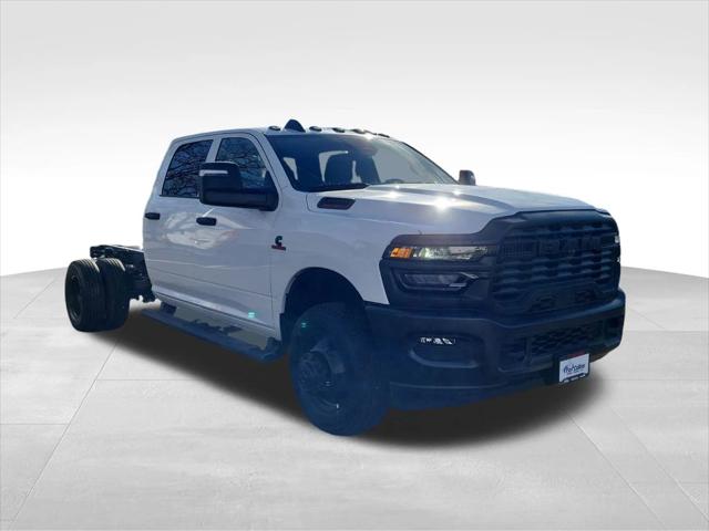 2026 RAM Ram 3500 Chassis Cab RAM 3500 TRADESMAN CREW CAB CHASSIS 4X4 60 CA