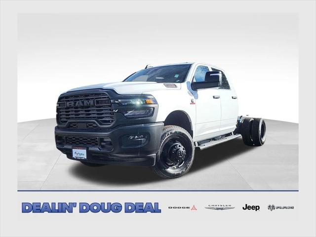 2026 RAM Ram 3500 Chassis Cab RAM 3500 TRADESMAN CREW CAB CHASSIS 4X4 60 CA 2026 RAM Ram 3500 Chassis Cab RAM 3500 TRADESMAN CREW CAB CHASSIS 4X4 60 CA