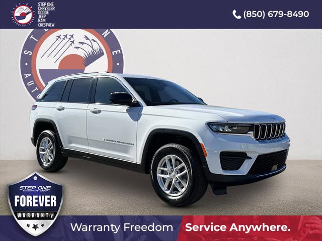 2025 Jeep Grand Cherokee GRAND CHEROKEE LAREDO X 4X4