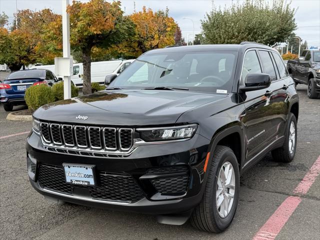 2025 Jeep Grand Cherokee GRAND CHEROKEE LAREDO X 4X4 2025 Jeep Grand Cherokee GRAND CHEROKEE LAREDO X 4X4