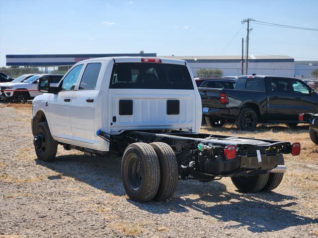2026 RAM Ram 3500 Chassis Cab RAM 3500 TRADESMAN CREW CAB CHASSIS 4X4 60 CA