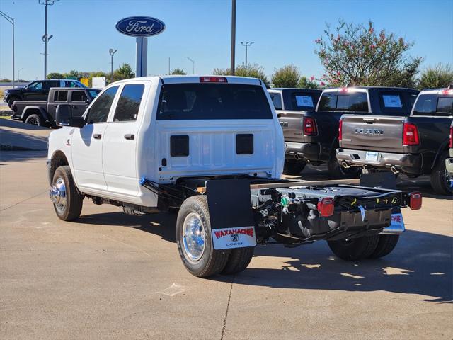 2026 RAM Ram 3500 Chassis Cab RAM 3500 TRADESMAN CREW CAB CHASSIS 4X4 60 CA