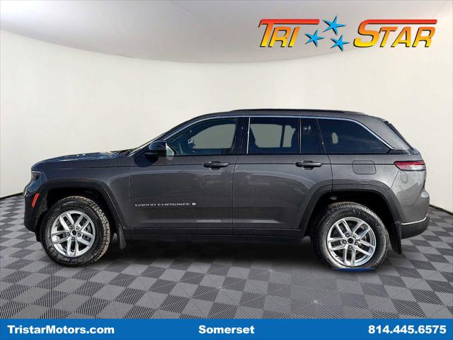 2025 Jeep Grand Cherokee GRAND CHEROKEE LAREDO X 4X4