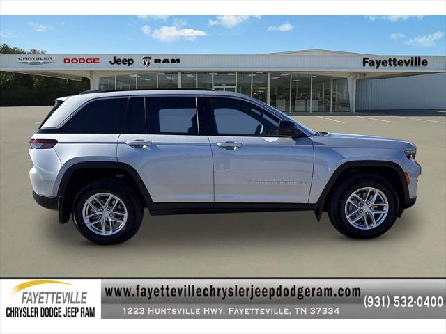 2025 Jeep Grand Cherokee GRAND CHEROKEE LAREDO X 4X2 2025 Jeep Grand Cherokee GRAND CHEROKEE LAREDO X 4X2