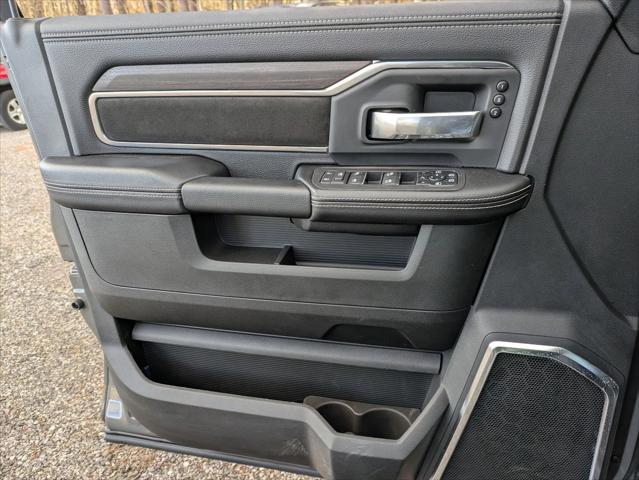 2026 Ram 3500 Laramie Crew Cab 4x4 8' Box