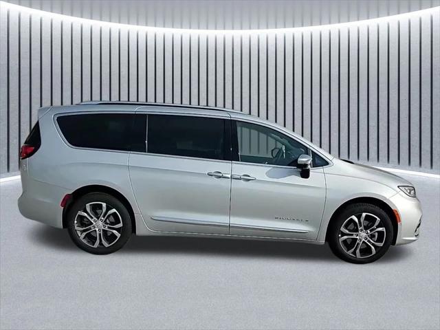 2026 Chrysler Pacifica Pinnacle AWD