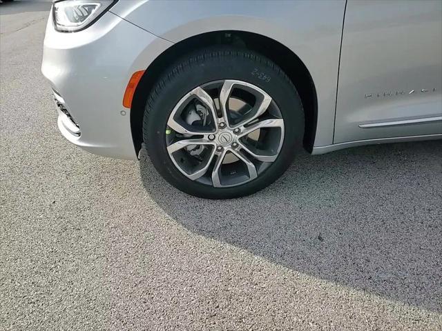 2026 Chrysler Pacifica Pinnacle AWD