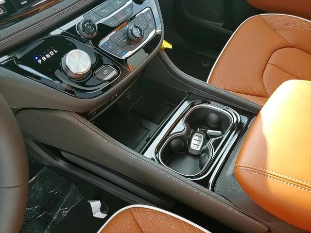 2026 Chrysler Pacifica Pinnacle AWD