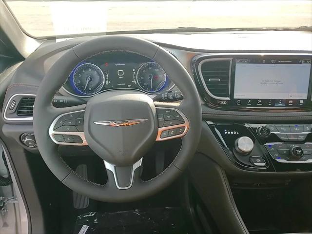 2026 Chrysler Pacifica Pinnacle AWD