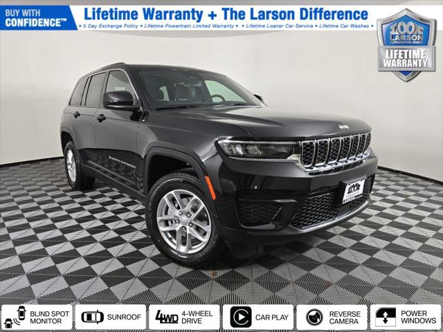2025 Jeep Grand Cherokee GRAND CHEROKEE LAREDO X 4X4