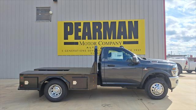 2026 RAM Ram 3500 Chassis Cab RAM 3500 TRADESMAN CHASSIS REGULAR CAB 4X4 60 CA 2026 RAM Ram 3500 Chassis Cab RAM 3500 TRADESMAN CHASSIS REGULAR CAB 4X4 60 CA
