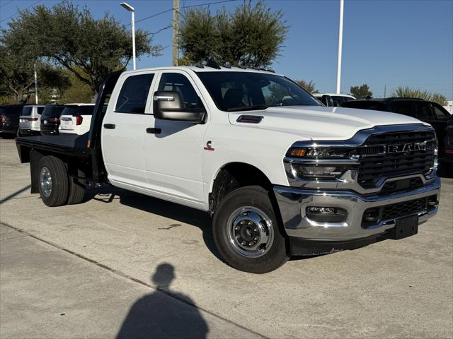 2026 RAM Ram 3500 Chassis Cab RAM 3500 TRADESMAN CREW CAB CHASSIS 4X4 60 CA 2026 RAM Ram 3500 Chassis Cab RAM 3500 TRADESMAN CREW CAB CHASSIS 4X4 60 CA