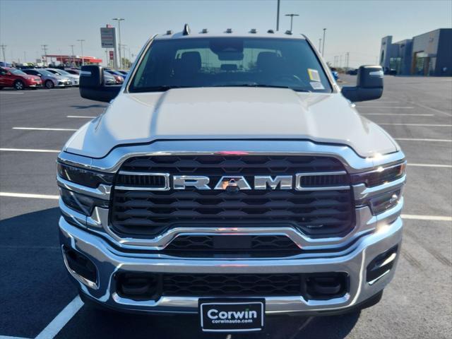 2026 RAM Ram 3500 Chassis Cab RAM 3500 TRADESMAN CREW CAB CHASSIS 4X4 60 CA