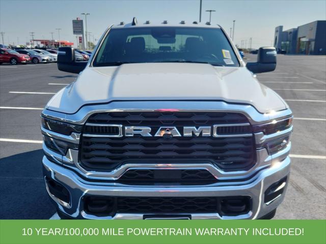 2026 RAM Ram 3500 Chassis Cab RAM 3500 TRADESMAN CREW CAB CHASSIS 4X4 60 CA 2026 RAM Ram 3500 Chassis Cab RAM 3500 TRADESMAN CREW CAB CHASSIS 4X4 60 CA