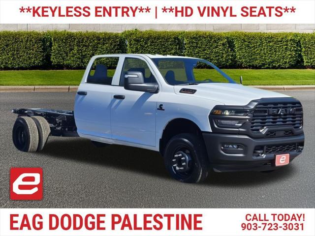 2026 RAM Ram 3500 Chassis Cab RAM 3500 TRADESMAN CREW CAB CHASSIS 4X4 60 CA 2026 RAM Ram 3500 Chassis Cab RAM 3500 TRADESMAN CREW CAB CHASSIS 4X4 60 CA