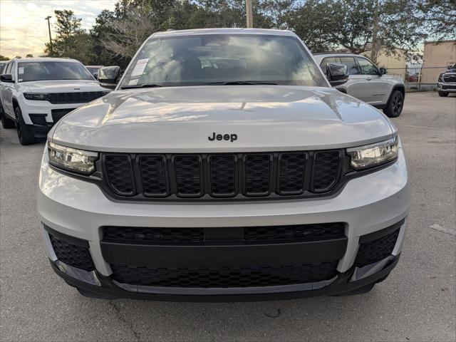 2025 Jeep Grand Cherokee GRAND CHEROKEE L ALTITUDE X 4X4