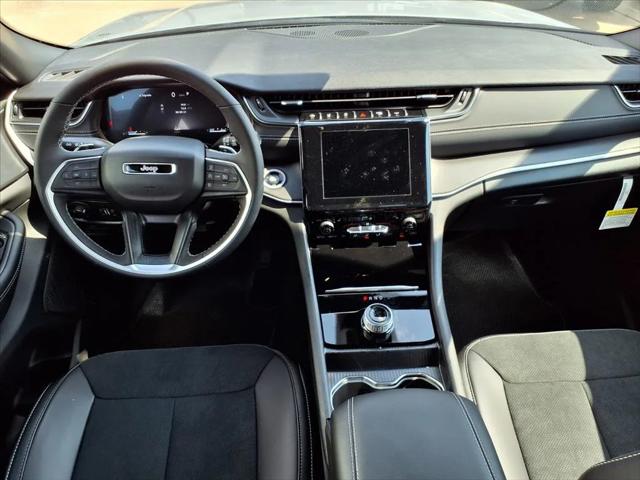 2025 Jeep Grand Cherokee GRAND CHEROKEE L ALTITUDE X 4X4 2025 Jeep Grand Cherokee GRAND CHEROKEE L ALTITUDE X 4X4