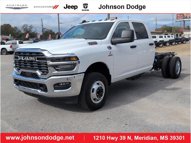 2026 RAM Ram 3500 Chassis Cab RAM 3500 TRADESMAN CREW CAB CHASSIS 4X4 60 CA 2026 RAM Ram 3500 Chassis Cab RAM 3500 TRADESMAN CREW CAB CHASSIS 4X4 60 CA