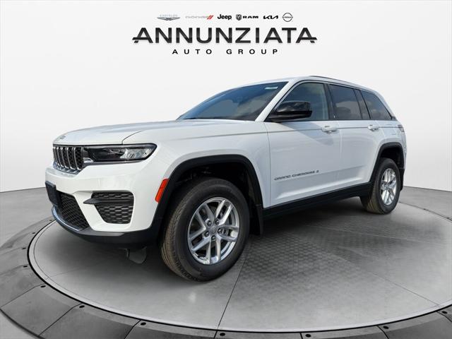 2025 Jeep Grand Cherokee GRAND CHEROKEE LAREDO X 4X4