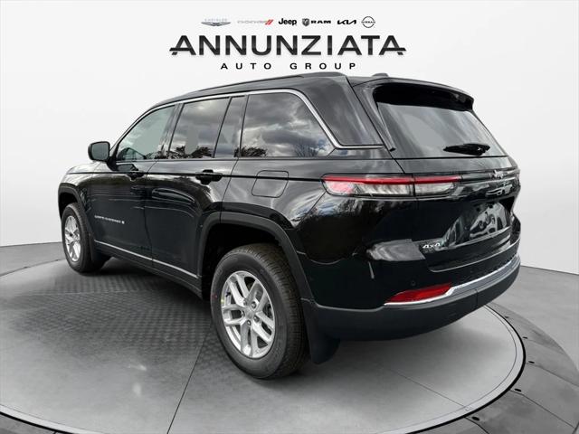 2025 Jeep Grand Cherokee GRAND CHEROKEE LAREDO X 4X4