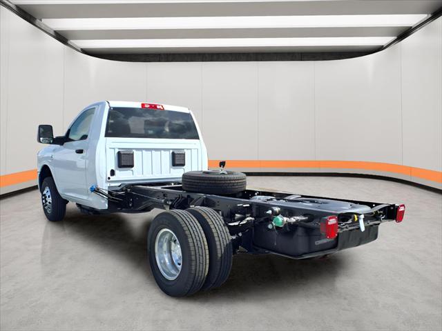 2026 RAM Ram 3500 Chassis Cab RAM 3500 TRADESMAN CHASSIS REGULAR CAB 4X2 84 CA