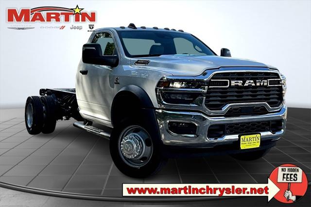 2026 RAM Ram 5500 Chassis Cab RAM 5500 TRADESMAN CHASSIS REGULAR CAB 4X4 84 CA 2026 RAM Ram 5500 Chassis Cab RAM 5500 TRADESMAN CHASSIS REGULAR CAB 4X4 84 CA