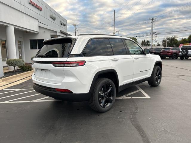 2025 Jeep Grand Cherokee GRAND CHEROKEE ALTITUDE X 4X4