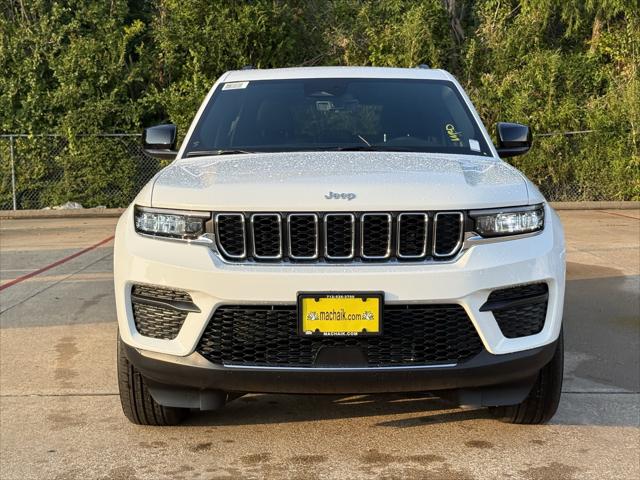 2025 Jeep Grand Cherokee GRAND CHEROKEE LAREDO X 4X4 2025 Jeep Grand Cherokee GRAND CHEROKEE LAREDO X 4X4
