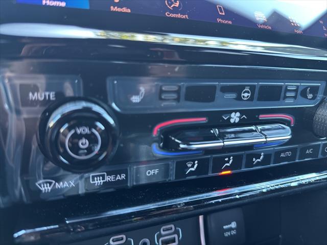 2025 Jeep Grand Cherokee GRAND CHEROKEE LIMITED 4X4 2025 Jeep Grand Cherokee GRAND CHEROKEE LIMITED 4X4