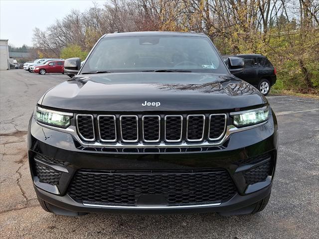 2025 Jeep Grand Cherokee GRAND CHEROKEE LAREDO X 4X4 2025 Jeep Grand Cherokee GRAND CHEROKEE LAREDO X 4X4