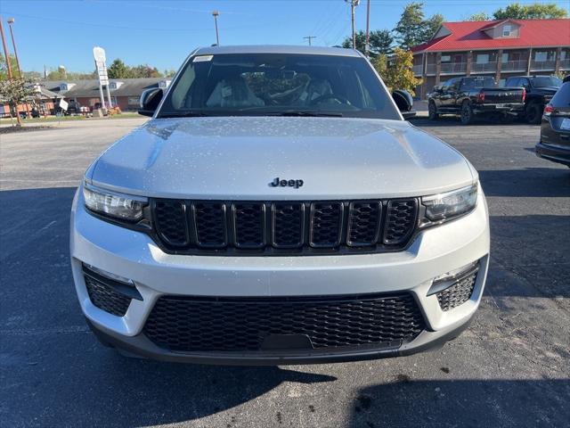 2025 Jeep Grand Cherokee GRAND CHEROKEE LIMITED 4X4 2025 Jeep Grand Cherokee GRAND CHEROKEE LIMITED 4X4