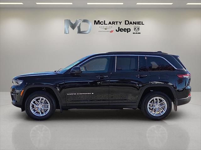 2025 Jeep Grand Cherokee GRAND CHEROKEE LAREDO X 4X4 2025 Jeep Grand Cherokee GRAND CHEROKEE LAREDO X 4X4