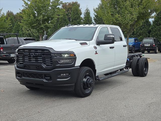 2026 RAM Ram 3500 Chassis Cab RAM 3500 TRADESMAN CREW CAB CHASSIS 4X4 60 CA