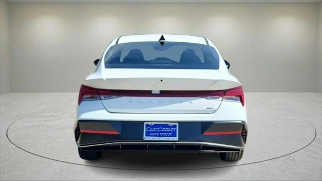 2025 Hyundai Elantra Hybrid Limited