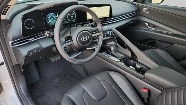 2025 Hyundai Elantra Hybrid Limited