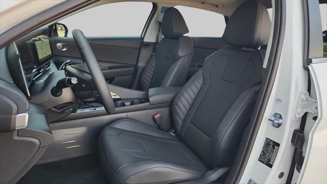 2025 Hyundai Elantra Hybrid Limited