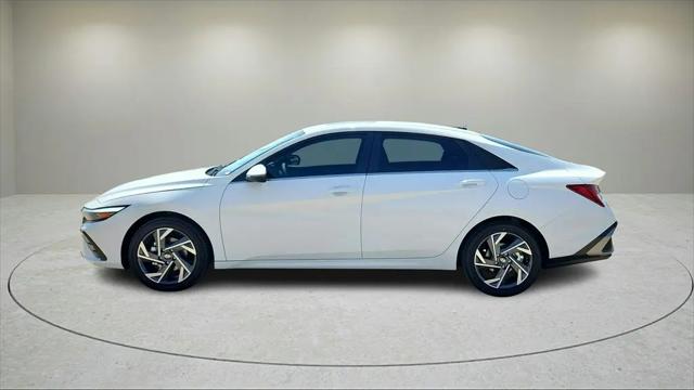 2025 Hyundai Elantra Hybrid Limited