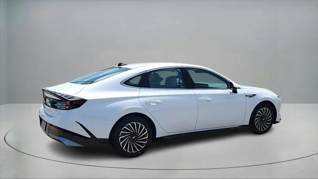 2025 Hyundai Sonata Hybrid SEL