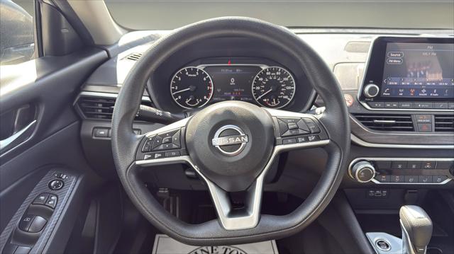 2024 Nissan Altima SV FWD