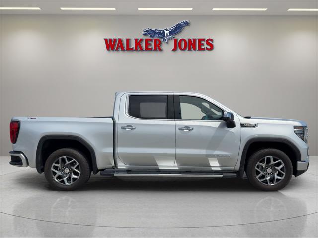 2022 GMC Sierra 1500 4WD Crew Cab Short Box SLT 2022 GMC Sierra 1500 4WD Crew Cab Short Box SLT
