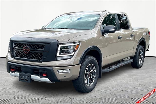 2024 Nissan TITAN Crew Cab PRO-4X 4x4