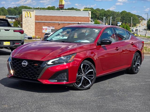 2024 Nissan Altima SR FWD