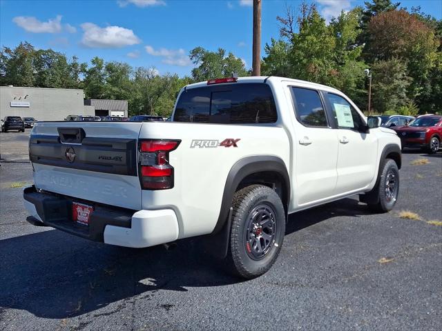2025 Nissan Frontier Crew Cab PRO-4X 4x4