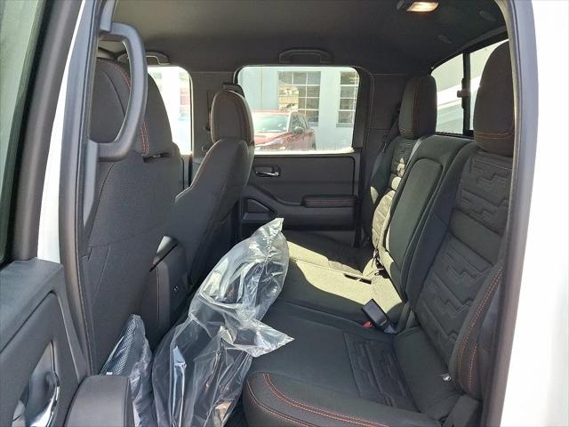 2025 Nissan Frontier Crew Cab PRO-4X 4x4