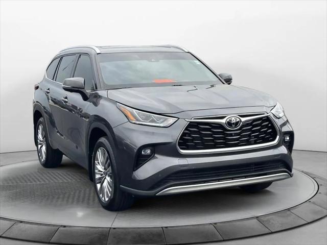 2024 Toyota Highlander Platinum 2024 Toyota Highlander Platinum