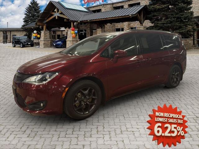 2019 Chrysler Pacifica Touring L