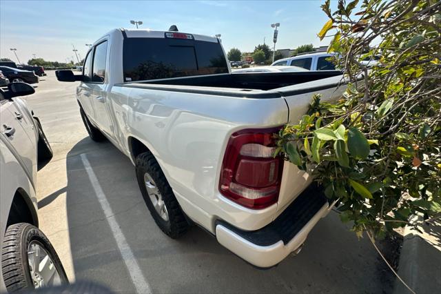 2019 RAM 1500 Big Horn/Lone Star Crew Cab 4x4 57 Box